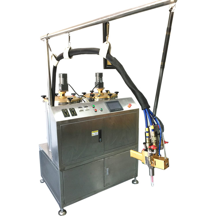 Polyurethane foaming equipment